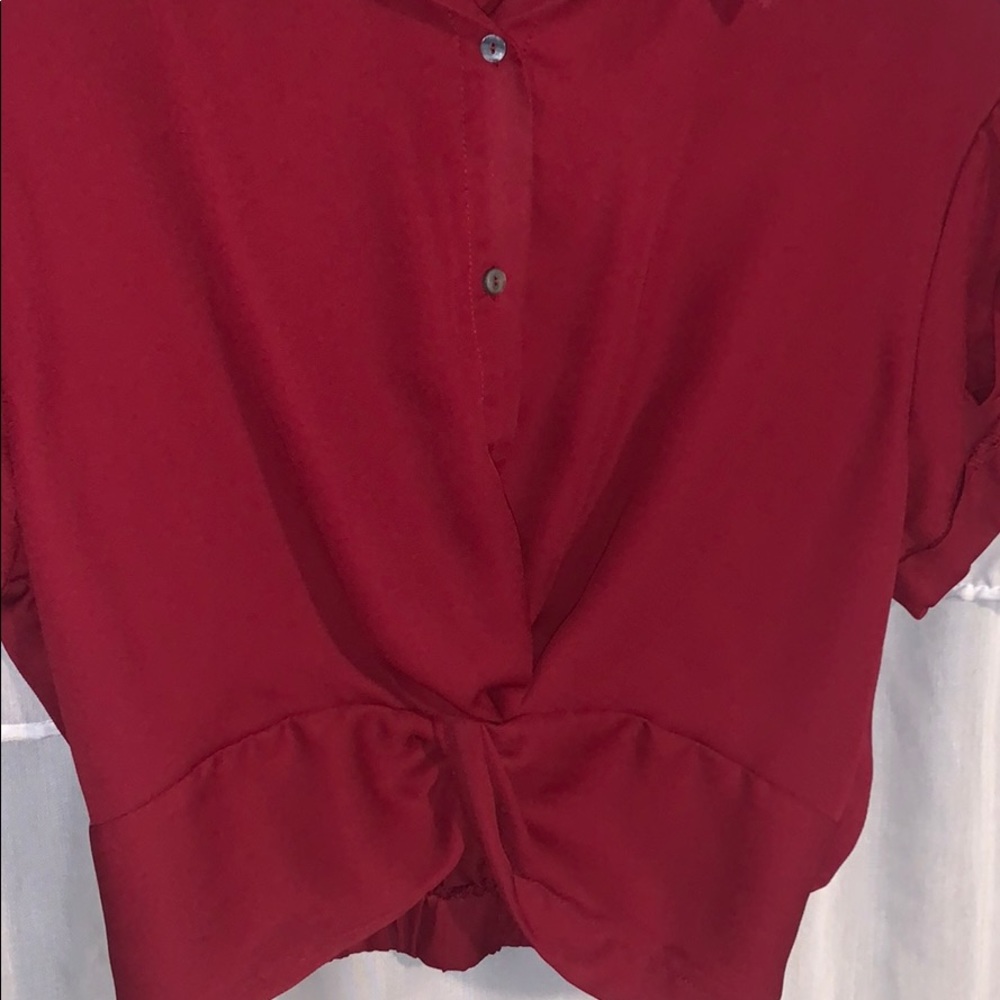 blouse - Picture 3 of 4
